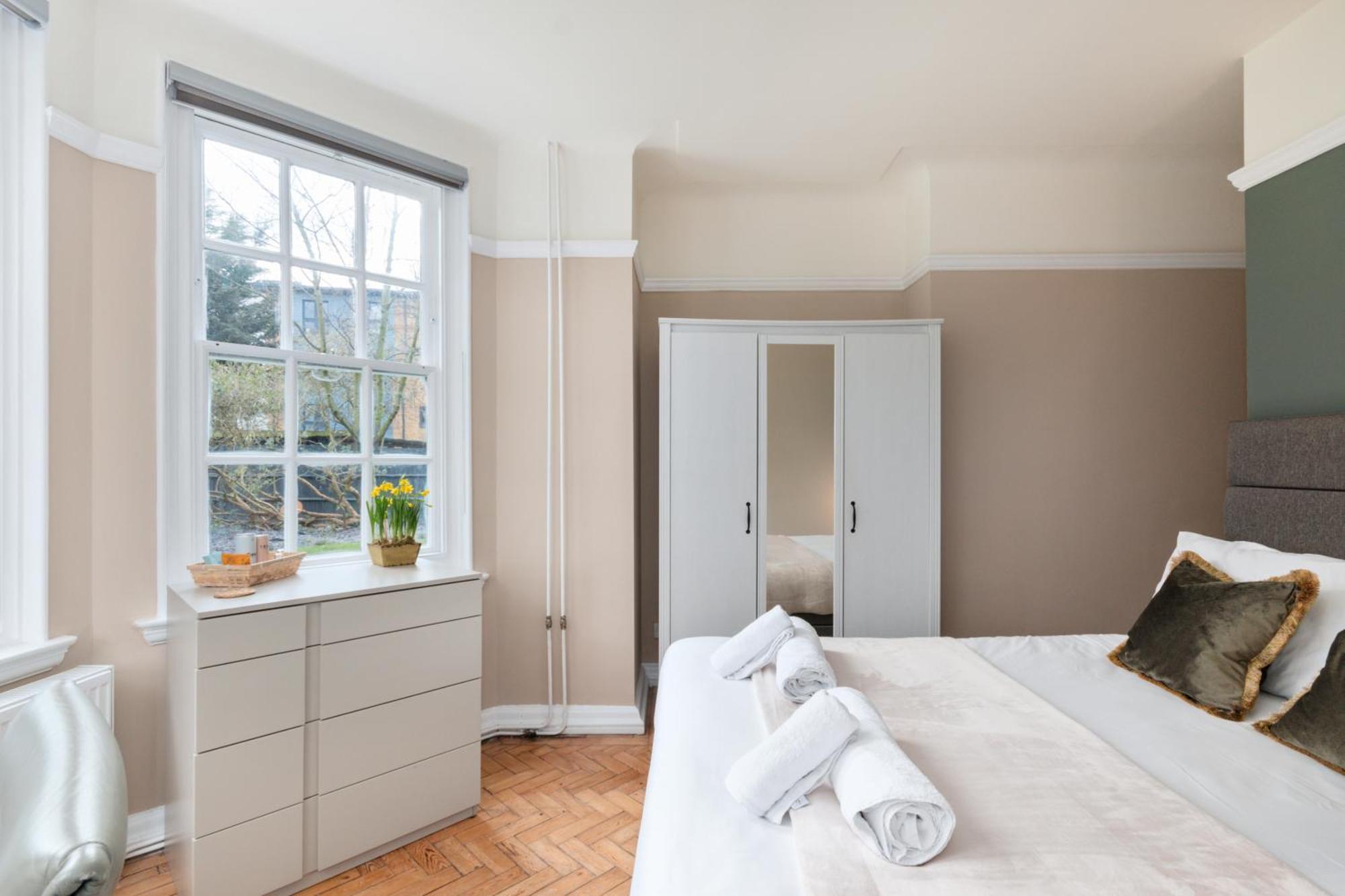 The Vicarage Tooting, Sw17 Hotell London Exteriör bild